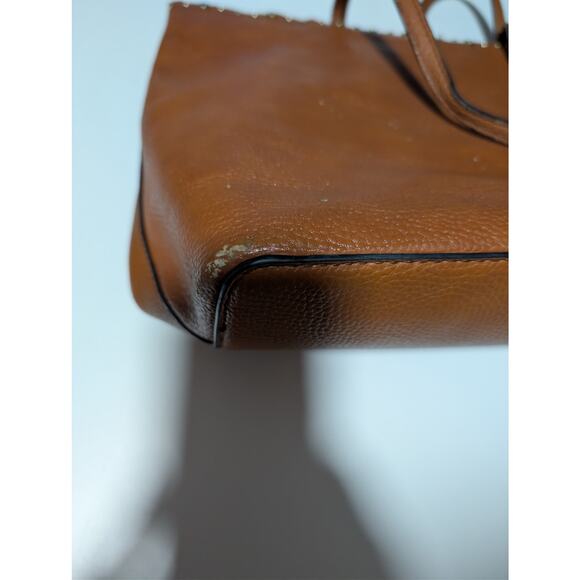 Steve Madden Tote with matching snakeskin bag - Pink/Red Suede Interior - Picture 15 of 16